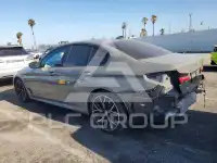 2022 BMW 530 фото