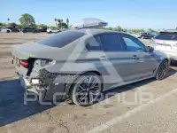 2022 BMW 530 фото