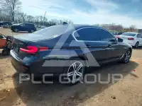 2022 BMW 530 фото