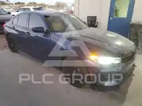 2022 BMW 330 фото