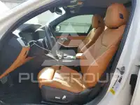 2022 BMW 330 photo