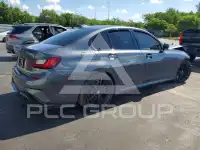 2022 BMW 330 фото