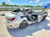 2022 BMW 330 фото