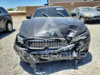 2022 BMW 330 фото