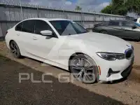 2022 BMW 330 photo