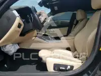 2022 BMW 330 фото