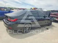 2022 BMW 330 фото