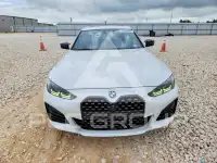 2022 BMW M4 фото