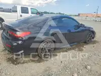 2022 BMW M4 photo