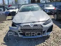 2022 BMW M4 фото
