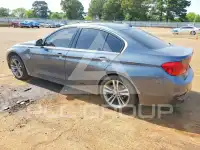 2022 BMW 330 photo