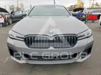 2022 BMW 530 photo