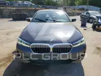 2022 BMW 540 фото