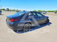 2022 BMW 540 фото