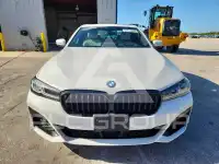 2022 BMW 540 фото