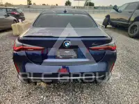 2022 BMW M4 photo