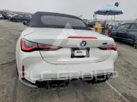 2022 BMW M4 фото