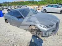 2022 BMW M4 фото