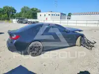 2022 BMW M3 фото