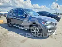 2022 BMW X1 фото