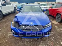 2022 BMW 330 фото