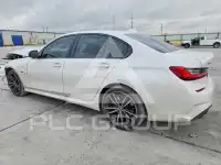 2022 BMW 330 фото