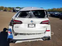 2022 BMW X5 фото