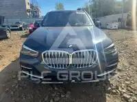 2022 BMW X5 photo
