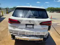 2022 BMW X5 фото