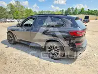 2022 BMW X5 фото