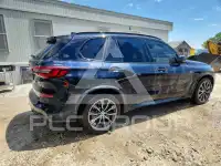 2022 BMW X5 фото