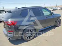 2022 BMW X5 фото