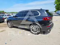 2022 BMW X5 фото