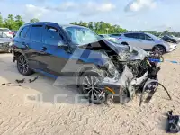 2022 BMW X5 photo