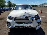 2022 BMW X5 фото