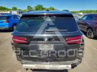 2022 BMW X5 photo