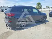 2022 BMW X5 фото