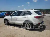 2022 BMW X5 фото