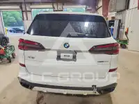 2022 BMW X5 фото