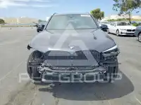 2022 BMW X5 фото