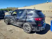 2022 BMW X5 фото