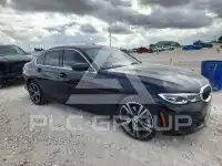 2022 BMW 330 фото
