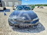 2022 BMW 330 фото