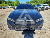 2022 BMW 330 фото