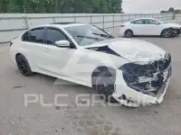 2022 BMW 330 photo