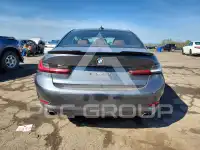 2022 BMW 330 фото