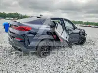 2022 BMW X6 photo