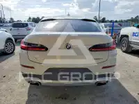 2022 BMW X4 фото
