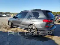 2022 BMW X7 фото