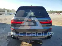 2022 BMW X7 фото